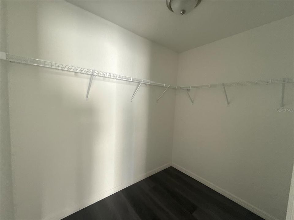 出租: $1,595 (3 贝兹, 2 浴室, 1315 平方英尺)