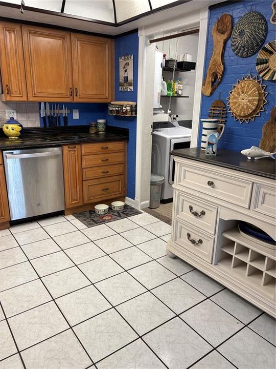 En Venta: $324,000 (2 camas, 1 baños, 1045 Pies cuadrados)