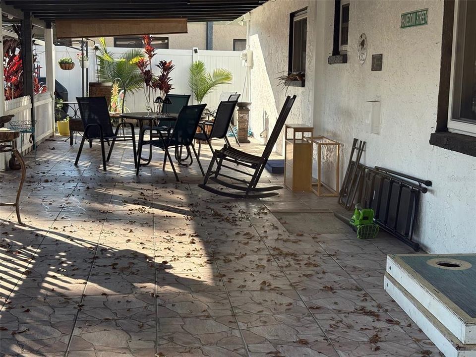 En Venta: $324,000 (2 camas, 1 baños, 1045 Pies cuadrados)