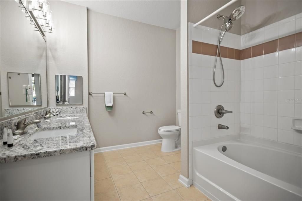 En Venta: $269,000 (3 camas, 2 baños, 1542 Pies cuadrados)