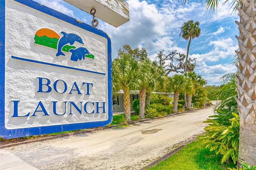 На продажу: $239,000 (3 спален, 2 ванн, 1390 Квадратных фут)