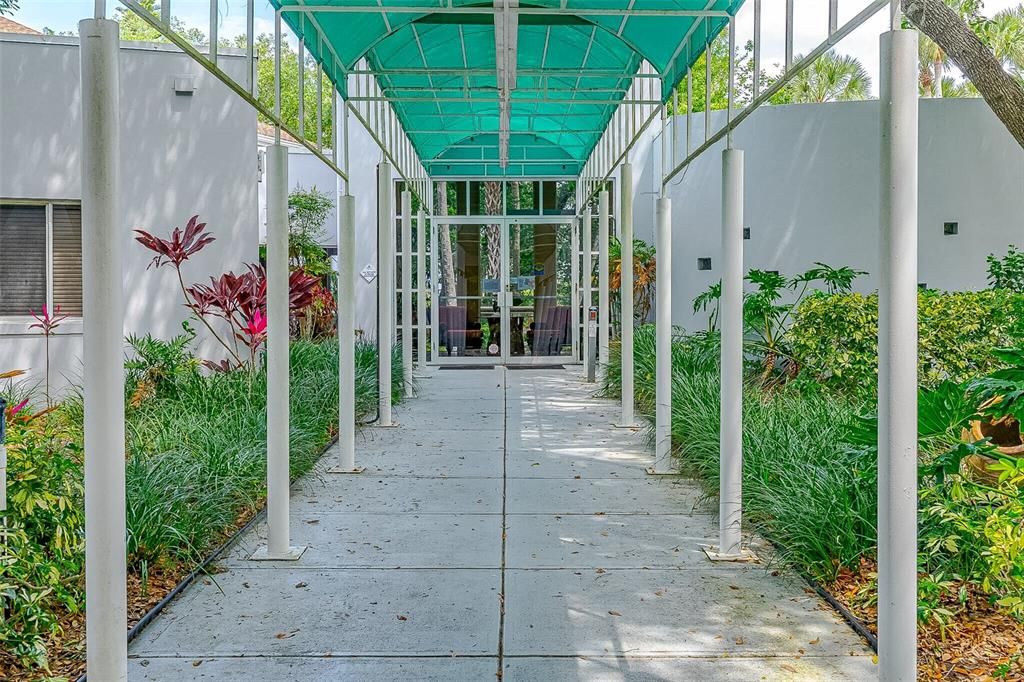 На продажу: $239,000 (3 спален, 2 ванн, 1390 Квадратных фут)