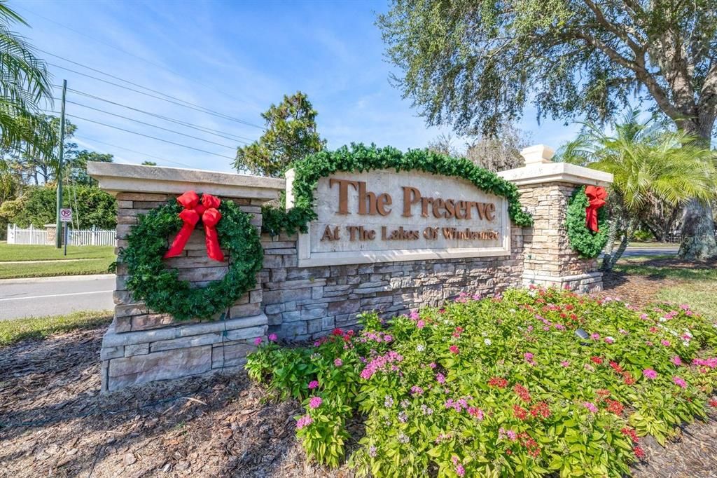 合同活跃: $500,000 (3 贝兹, 2 浴室, 1745 平方英尺)