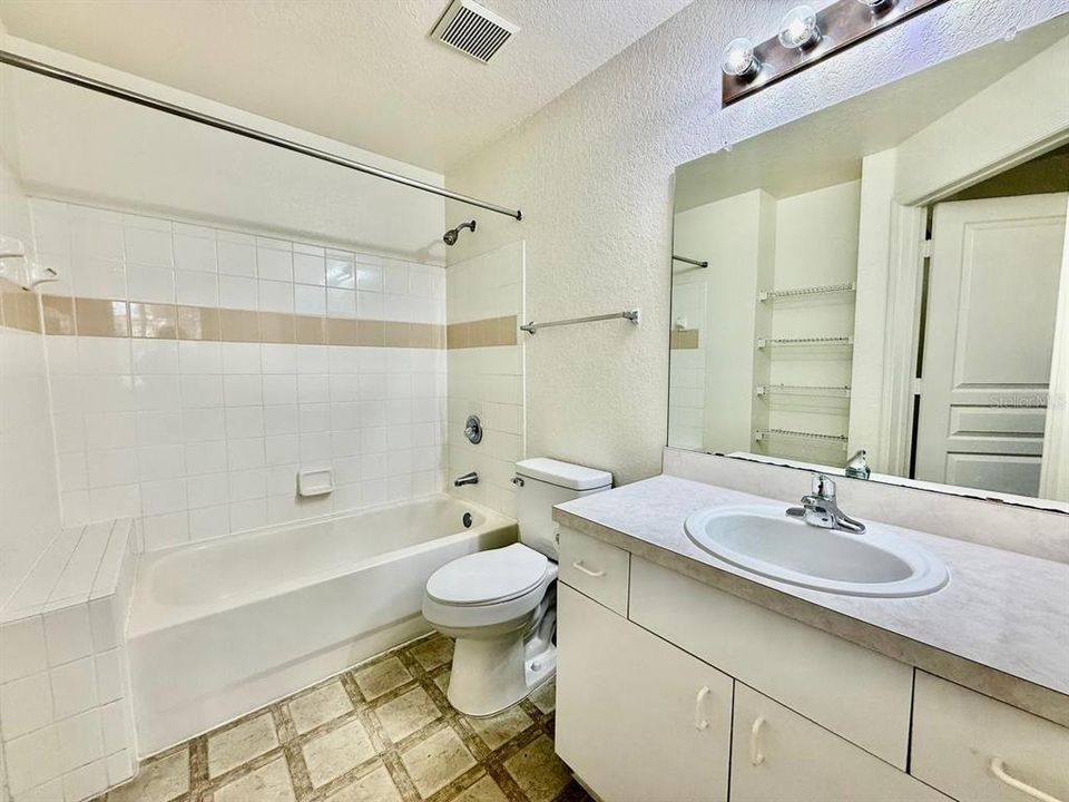 En Renta: $1,450 (2 camas, 2 baños, 1144 Pies cuadrados)