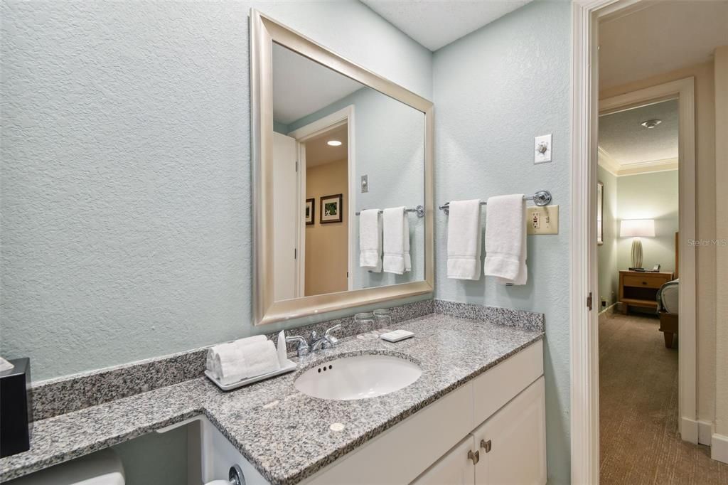 En Venta: $414,900 (2 camas, 2 baños, 1210 Pies cuadrados)