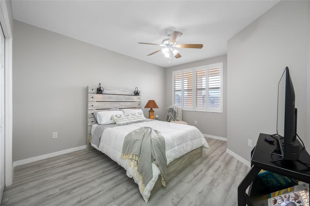 На продажу: $365,000 (3 спален, 2 ванн, 1576 Квадратных фут)