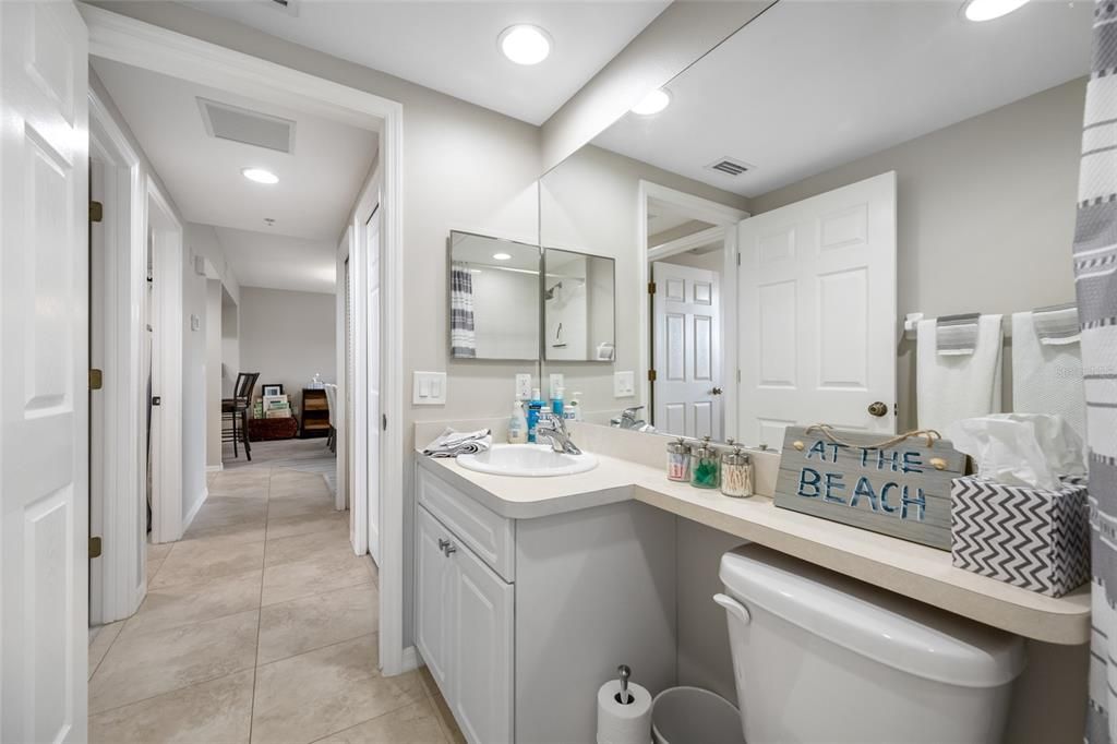 На продажу: $365,000 (3 спален, 2 ванн, 1576 Квадратных фут)