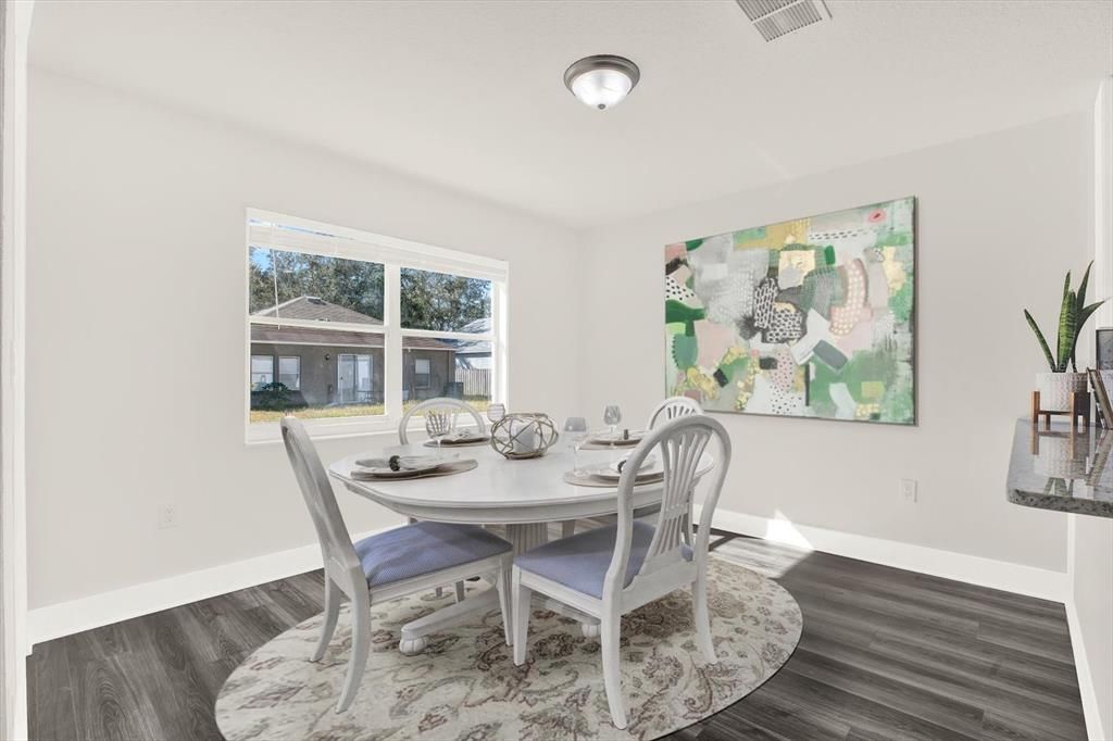 Active With Contract: $370,000 (3 beds, 2 baths, 1528 Square Feet)