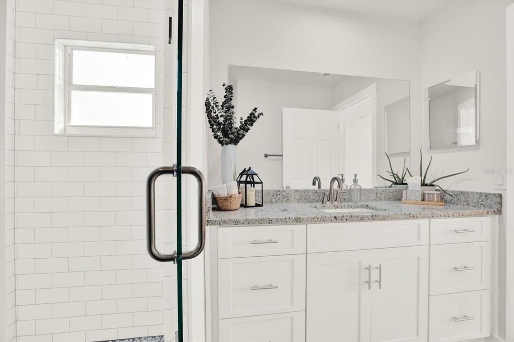 Active With Contract: $370,000 (3 beds, 2 baths, 1528 Square Feet)