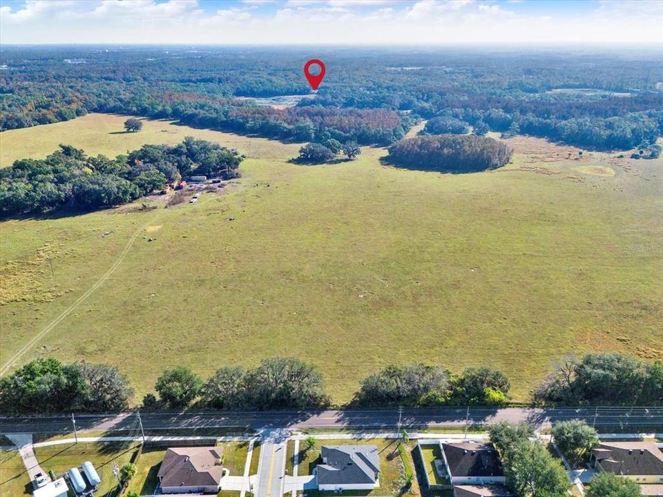 Active With Contract: $370,000 (3 beds, 2 baths, 1528 Square Feet)