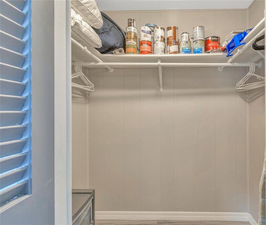 For Sale: $225,000 (2 beds, 2 baths, 1056 Square Feet)