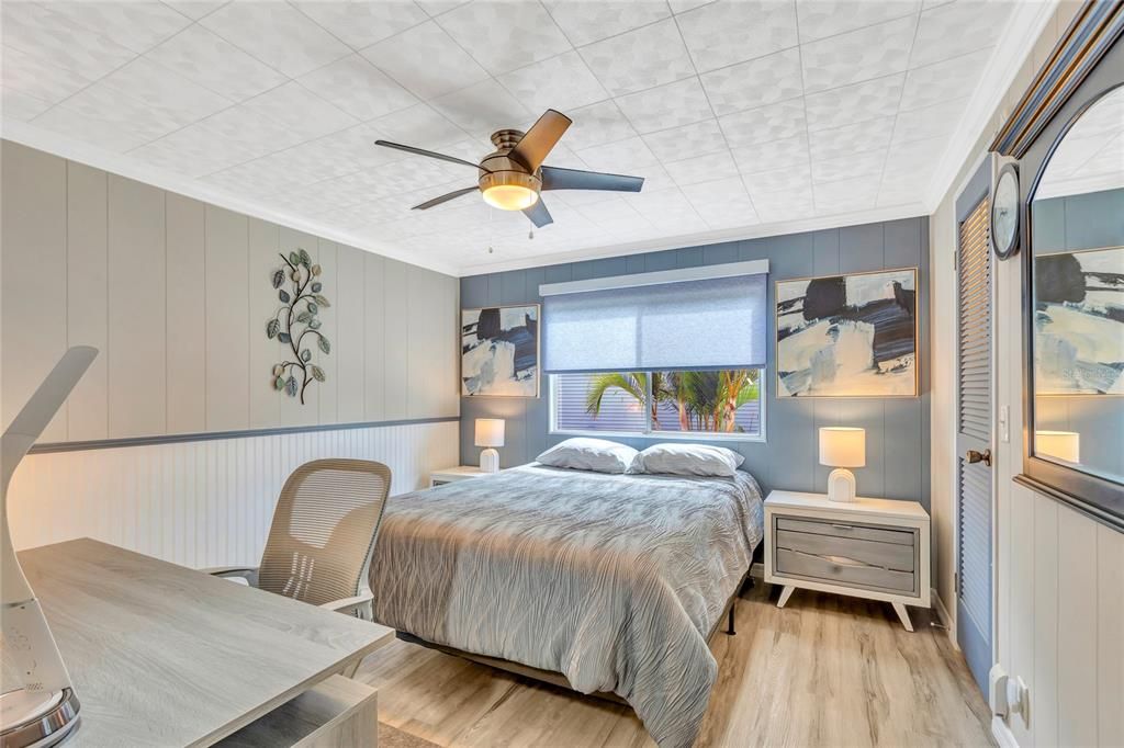 For Sale: $225,000 (2 beds, 2 baths, 1056 Square Feet)