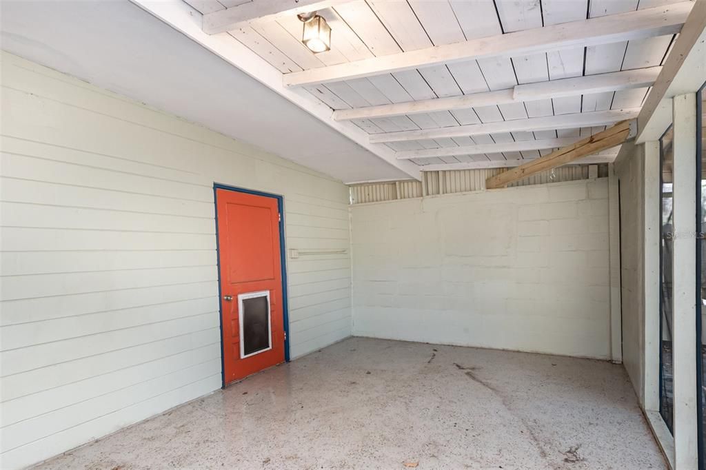 For Sale: $219,900 (3 beds, 2 baths, 1318 Square Feet)