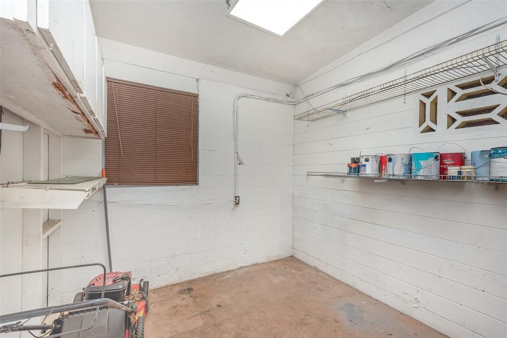 For Sale: $219,900 (3 beds, 2 baths, 1318 Square Feet)