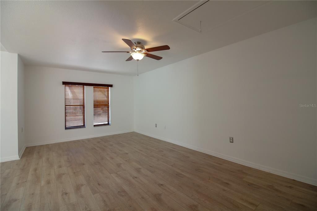 En Renta: $1,650 (2 camas, 2 baños, 1196 Pies cuadrados)