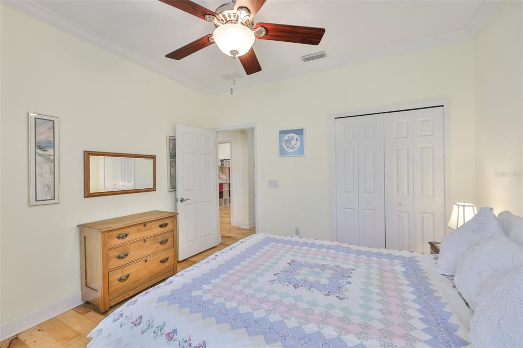 На продажу: $364,900 (2 спален, 2 ванн, 1668 Квадратных фут)