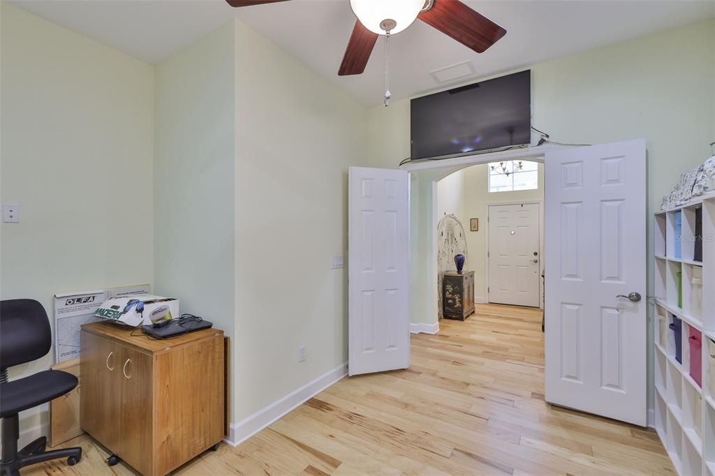 На продажу: $364,900 (2 спален, 2 ванн, 1668 Квадратных фут)