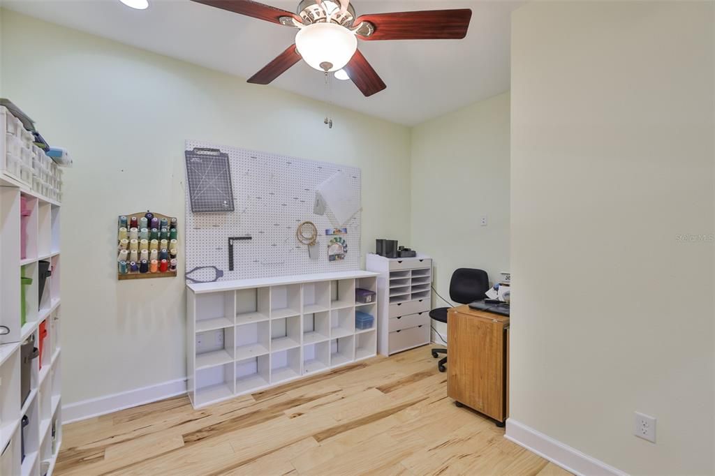 На продажу: $364,900 (2 спален, 2 ванн, 1668 Квадратных фут)