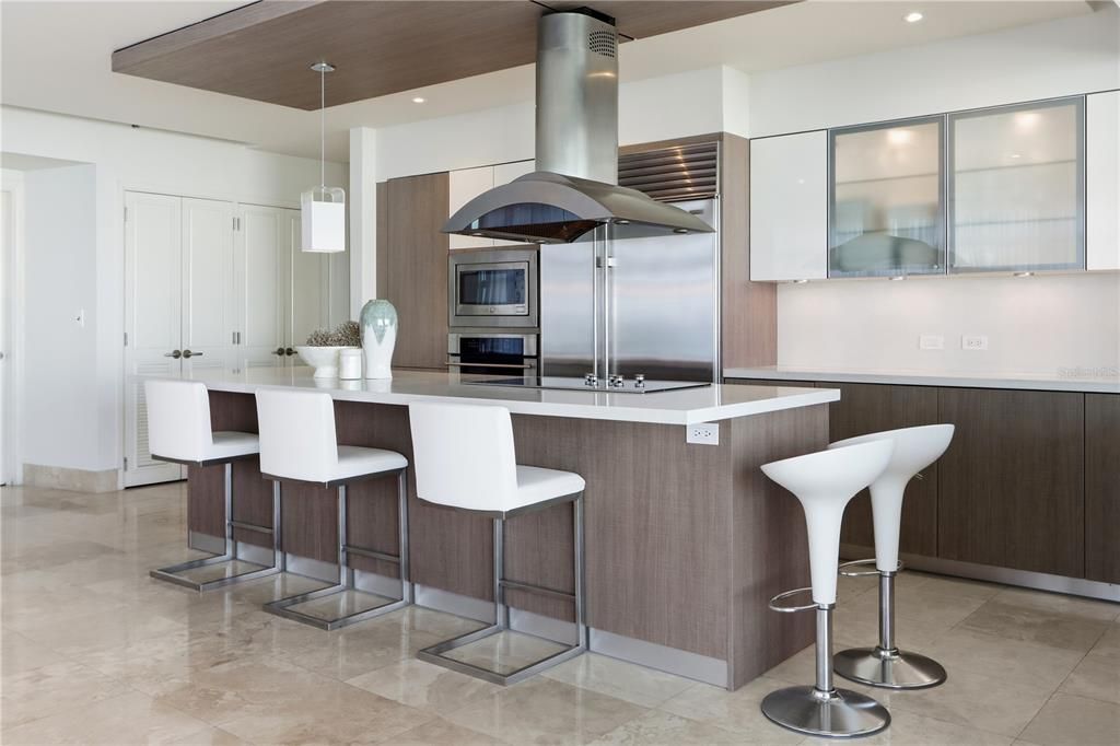 待售: $3,150,000 (3 贝兹, 3 浴室, 3397 平方英尺)