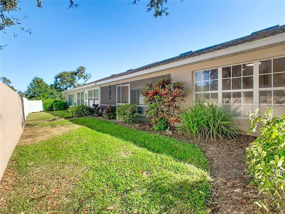 合同活跃: $260,000 (3 贝兹, 2 浴室, 1368 平方英尺)