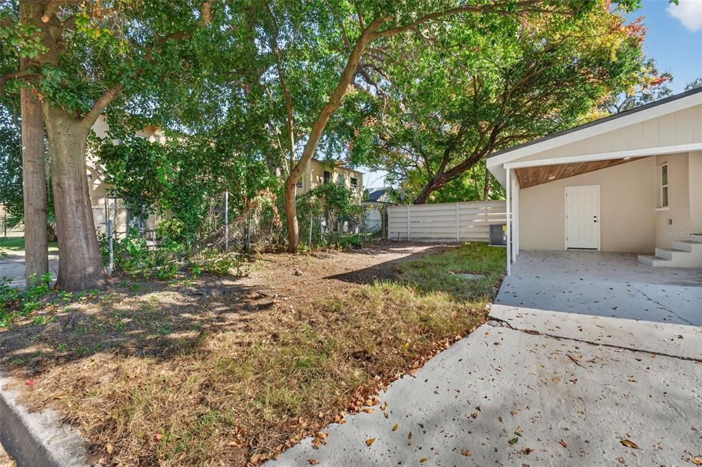 For Sale: $299,980 (3 beds, 1 baths, 864 Square Feet)