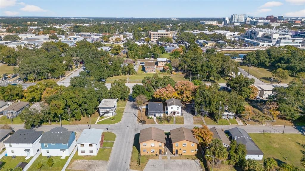 For Sale: $299,980 (3 beds, 1 baths, 864 Square Feet)