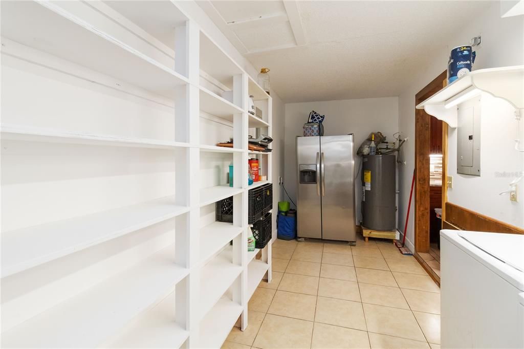 For Sale: $340,000 (3 beds, 2 baths, 1342 Square Feet)