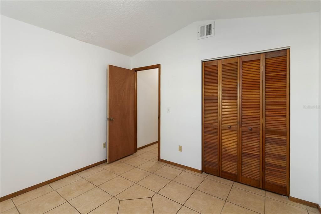 For Sale: $340,000 (3 beds, 2 baths, 1342 Square Feet)