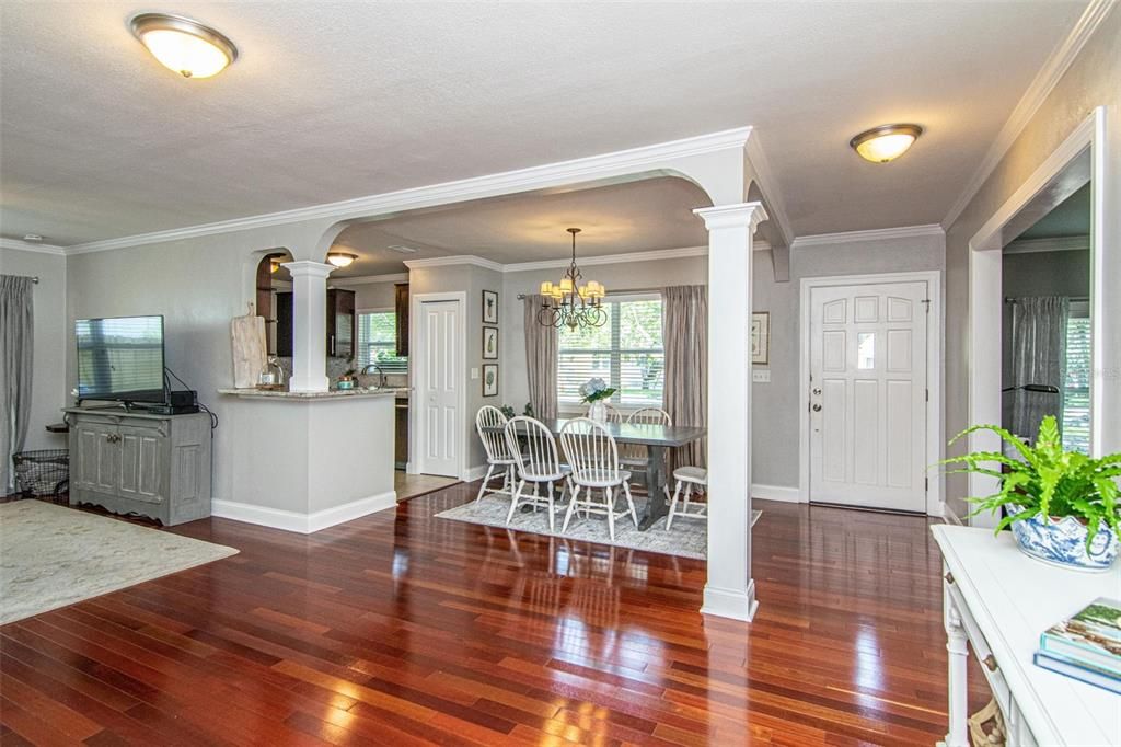 For Sale: $875,000 (3 beds, 2 baths, 1705 Square Feet)