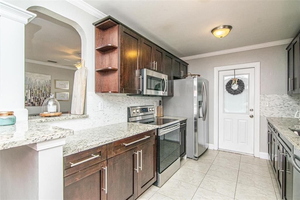 For Sale: $875,000 (3 beds, 2 baths, 1705 Square Feet)