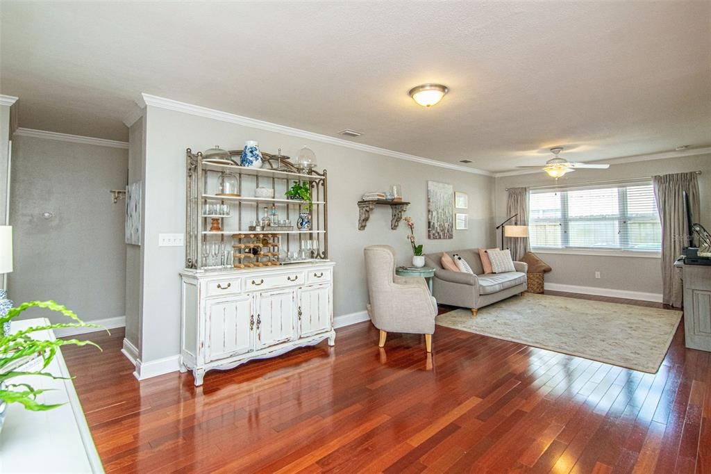 For Sale: $875,000 (3 beds, 2 baths, 1705 Square Feet)