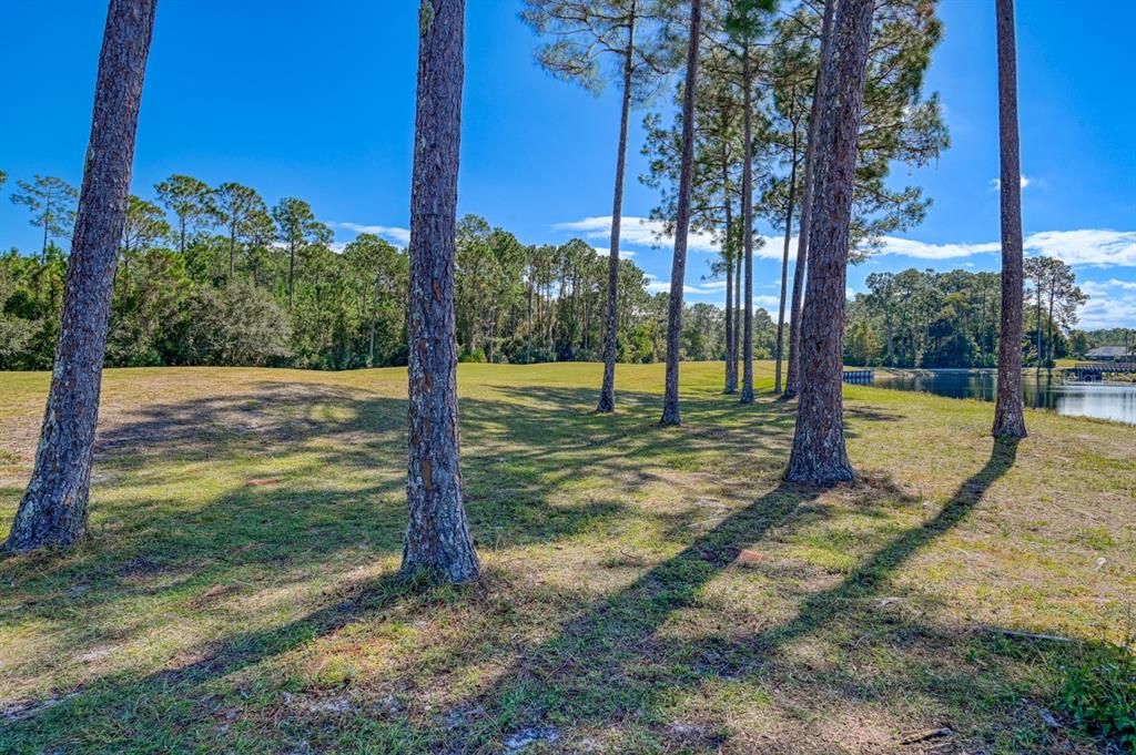 For Sale: $199,000 (2 beds, 2 baths, 1131 Square Feet)