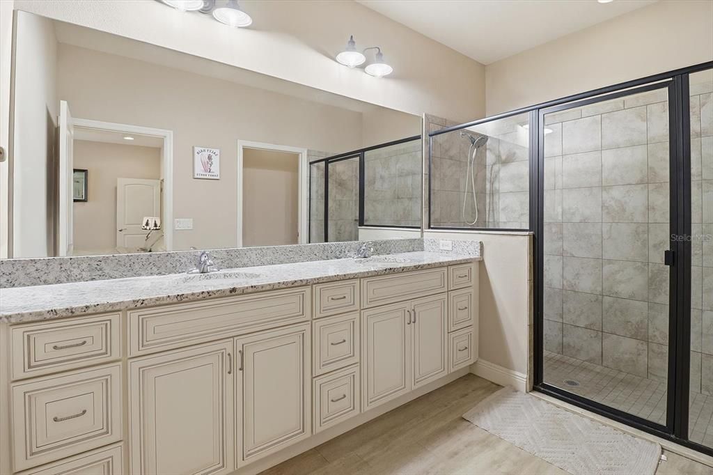 En Venta: $289,750 (3 camas, 2 baños, 1628 Pies cuadrados)