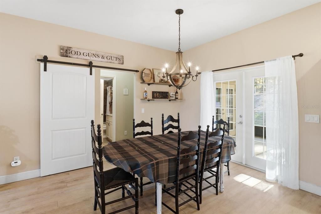 En Venta: $289,750 (3 camas, 2 baños, 1628 Pies cuadrados)