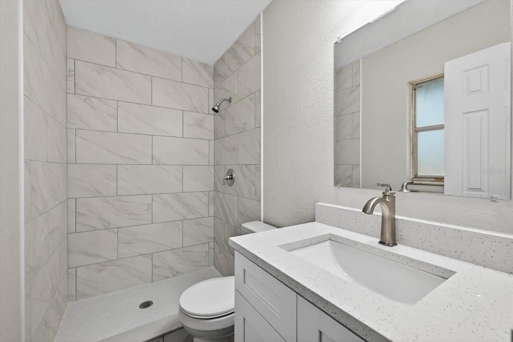 En Venta: $350,000 (3 camas, 2 baños, 1141 Pies cuadrados)