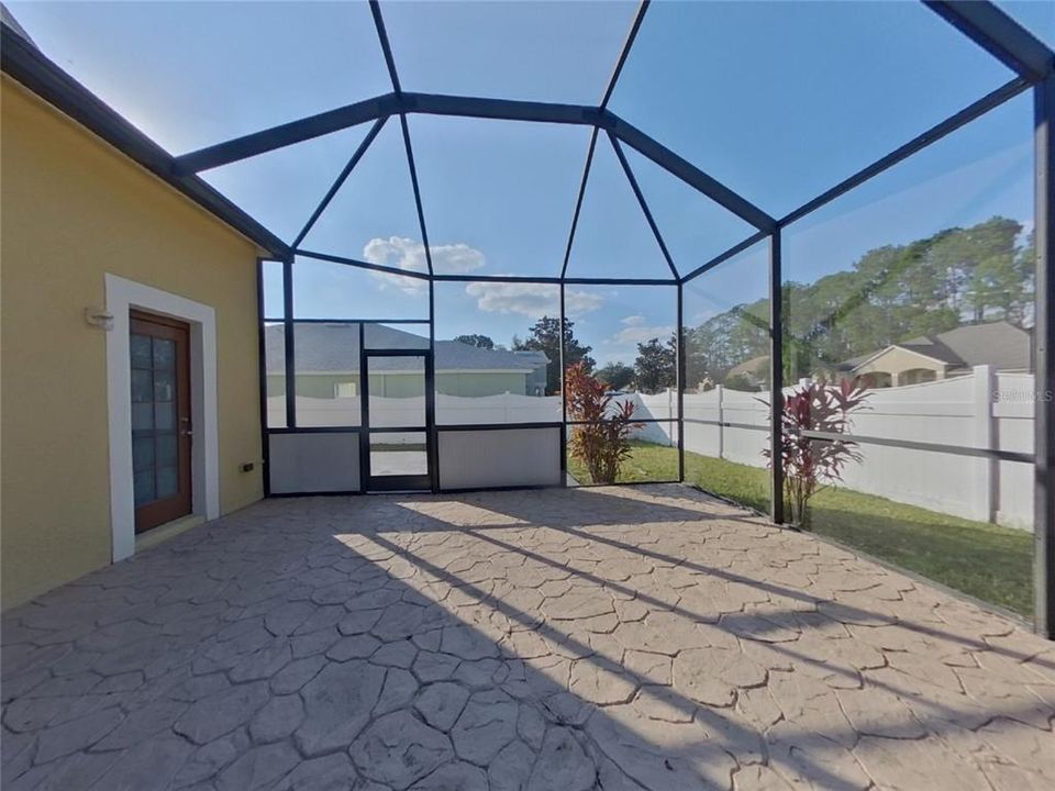 En Renta: $2,759 (4 camas, 3 baños, 3033 Pies cuadrados)