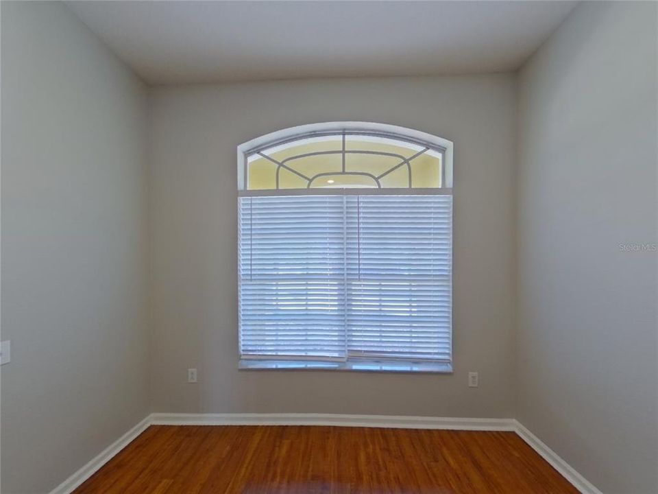 En Renta: $2,759 (4 camas, 3 baños, 3033 Pies cuadrados)