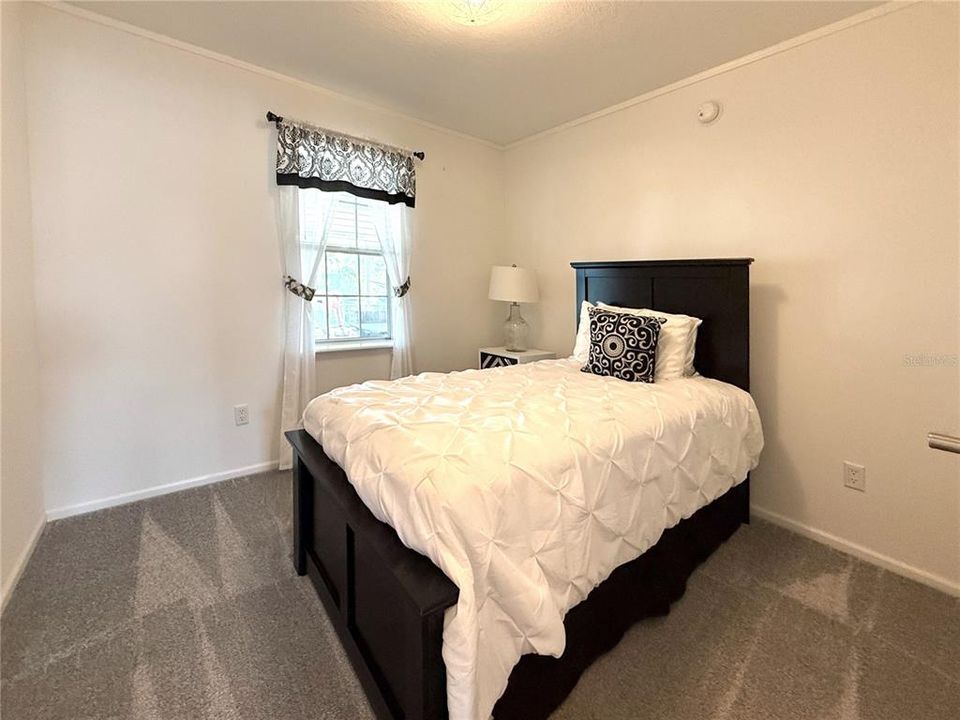 For Sale: $237,000 (2 beds, 2 baths, 1400 Square Feet)