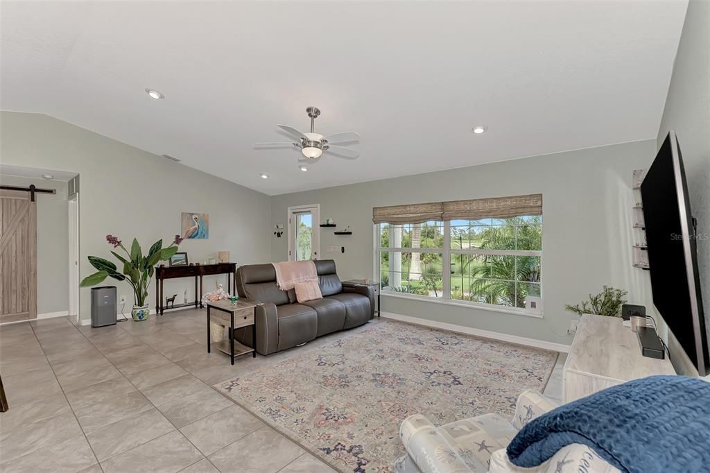 На продажу: $490,000 (3 спален, 2 ванн, 1622 Квадратных фут)