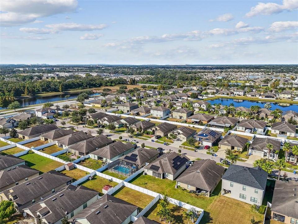 待售: $299,000 (3 贝兹, 2 浴室, 1613 平方英尺)