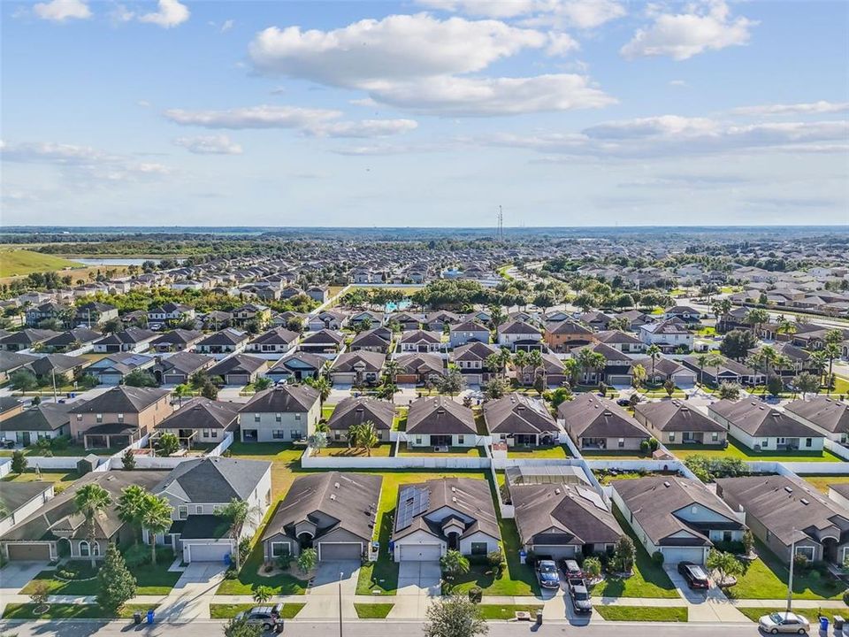 待售: $299,000 (3 贝兹, 2 浴室, 1613 平方英尺)