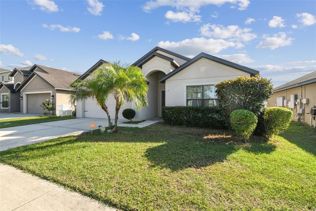 待售: $299,000 (3 贝兹, 2 浴室, 1613 平方英尺)