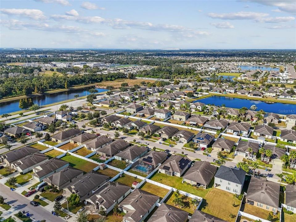 待售: $299,000 (3 贝兹, 2 浴室, 1613 平方英尺)