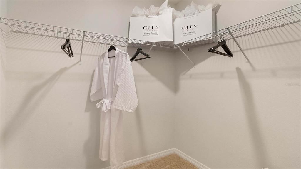 For Sale: $354,990 (3 beds, 2 baths, 1758 Square Feet)