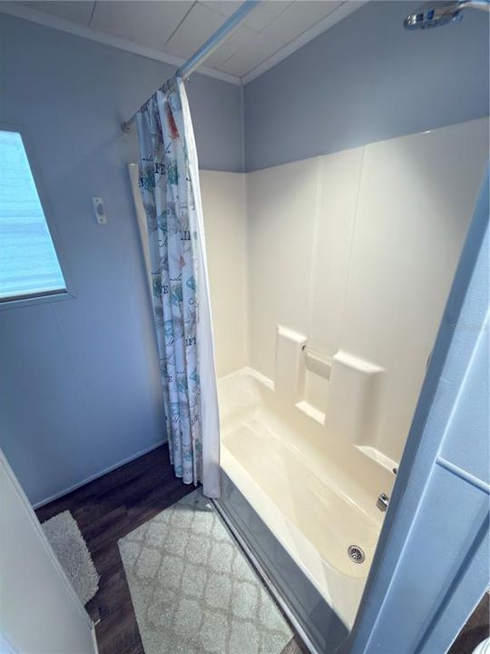 待售: $200,000 (2 贝兹, 1 浴室, 672 平方英尺)