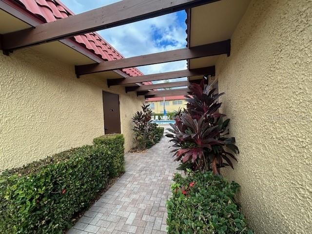 В аренду: $1,400 (1 спален, 1 ванн, 627 Квадратных фут)