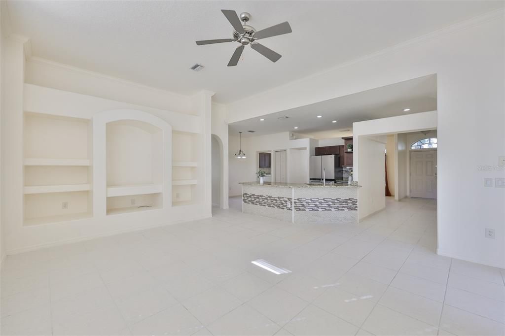 В аренду: $2,800 (4 спален, 2 ванн, 2030 Квадратных фут)