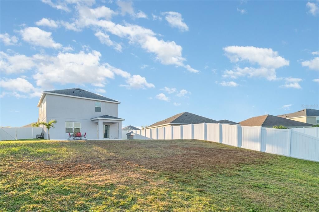 En Venta: $435,000 (4 camas, 2 baños, 2316 Pies cuadrados)