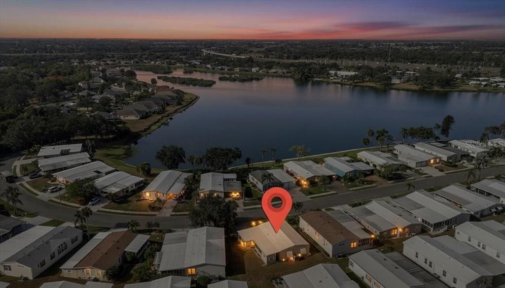 На продажу: $180,000 (2 спален, 2 ванн, 1260 Квадратных фут)