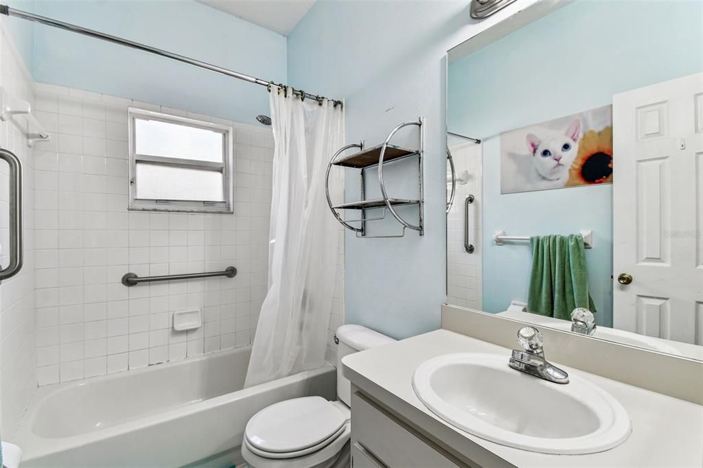 En Venta: $439,000 (3 camas, 2 baños, 1480 Pies cuadrados)